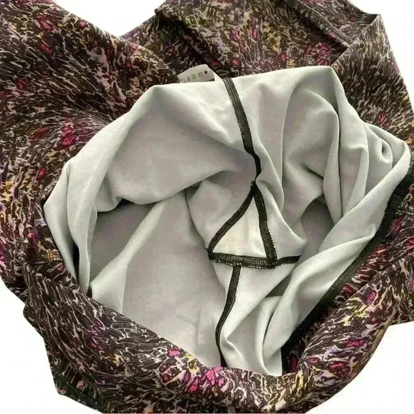 Lululemon Wunder Train High-Rise Tight 28" Topography Multi - Picture 6 of 12